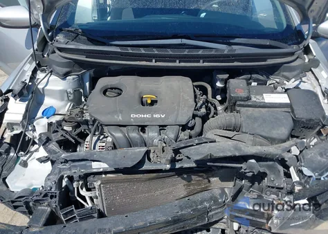 2018 Kia Forte Lx из США, поврежденный, VIN 3KPFK4A76JE168113